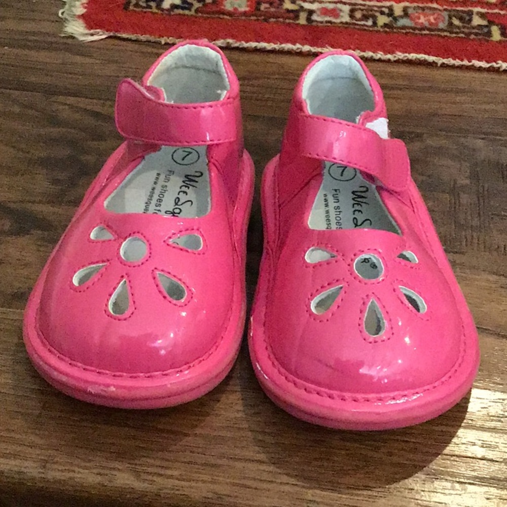 Weesqueak sandals(without the squeak)